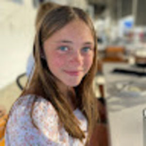 Meet your Posher, Charlotte